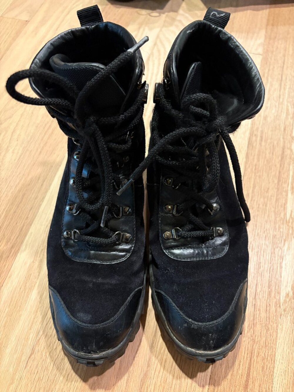 Moncler Helis Lace-Up Ankle Boots Black Size 40